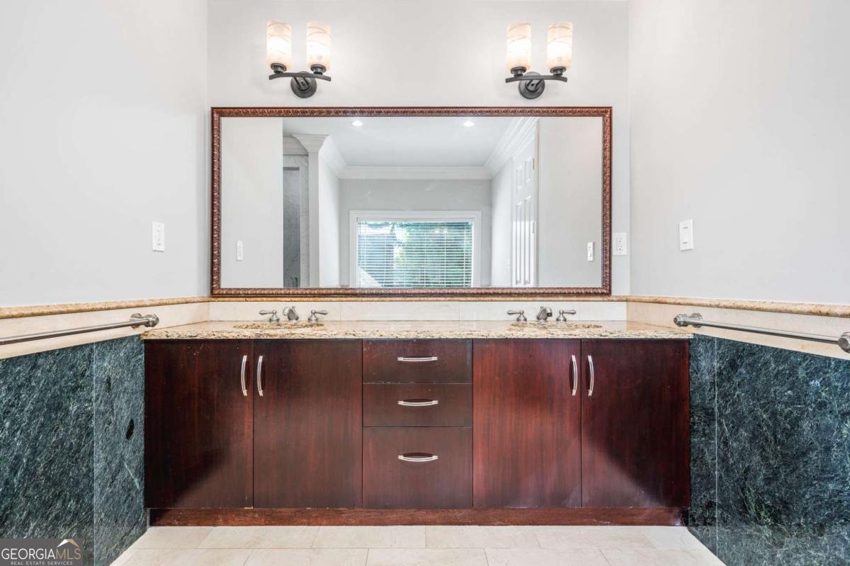 790 Martina Drive Atlanta - 30