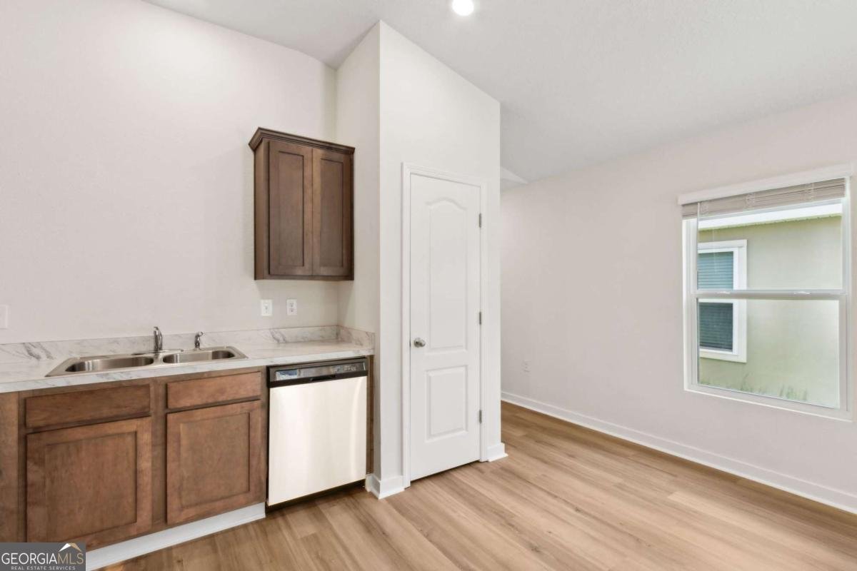 119 Teakwood Drive St. Marys - 21