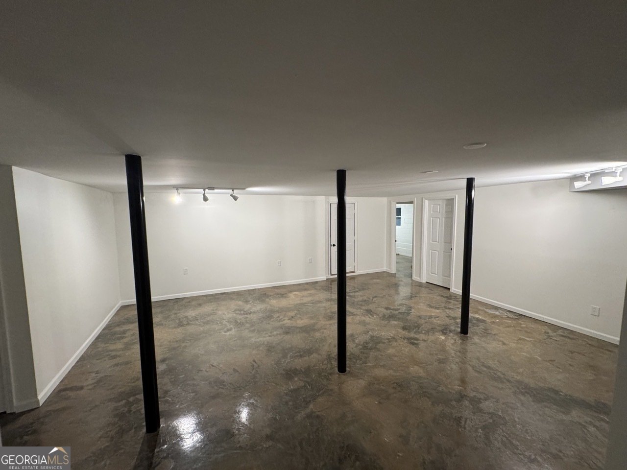 128 Broadway Street Bremen - 19