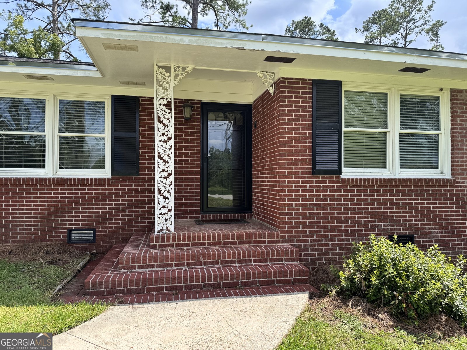1201 Lakeview Drive Valdosta - 2