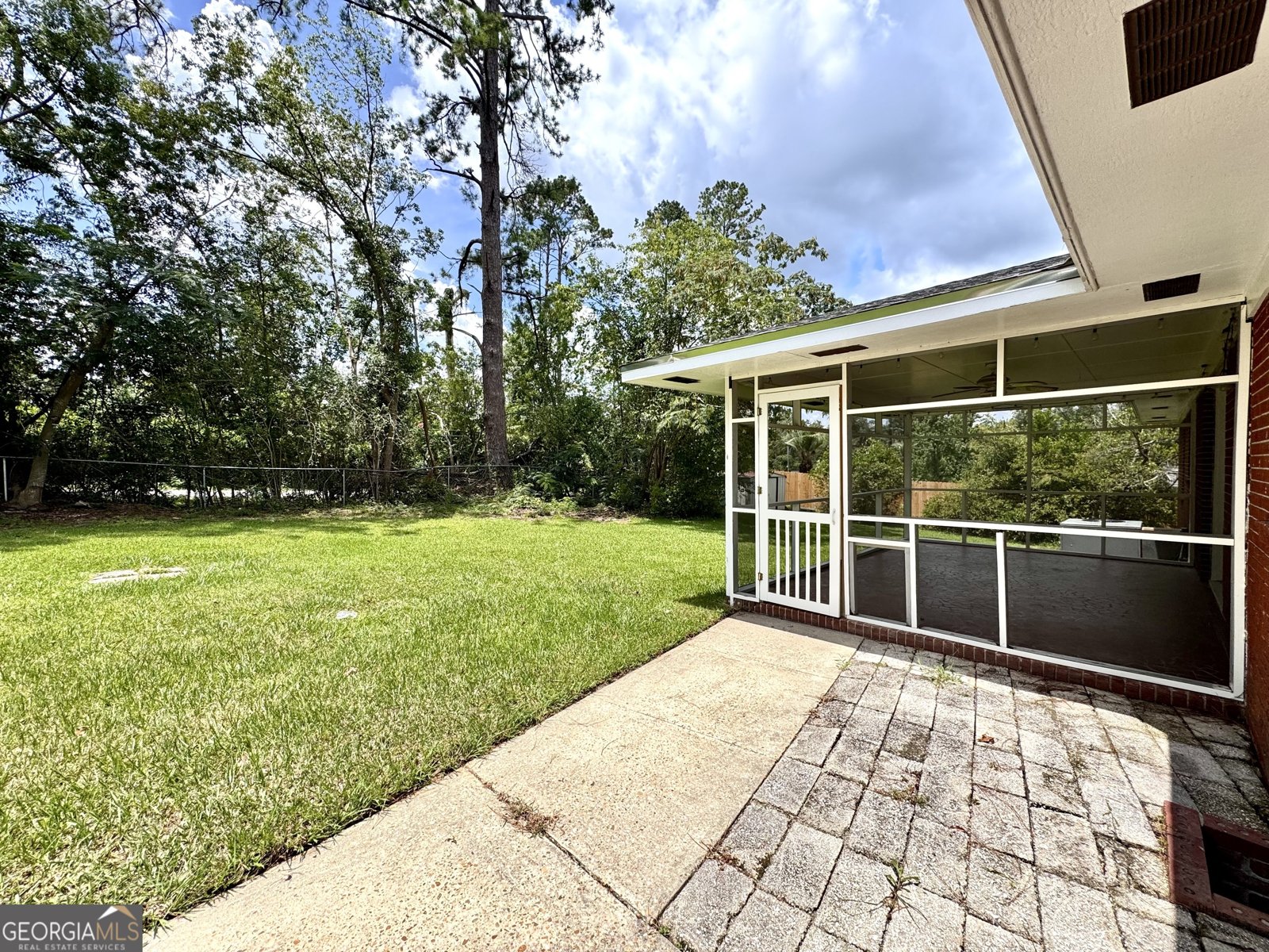 1201 Lakeview Drive Valdosta - 38