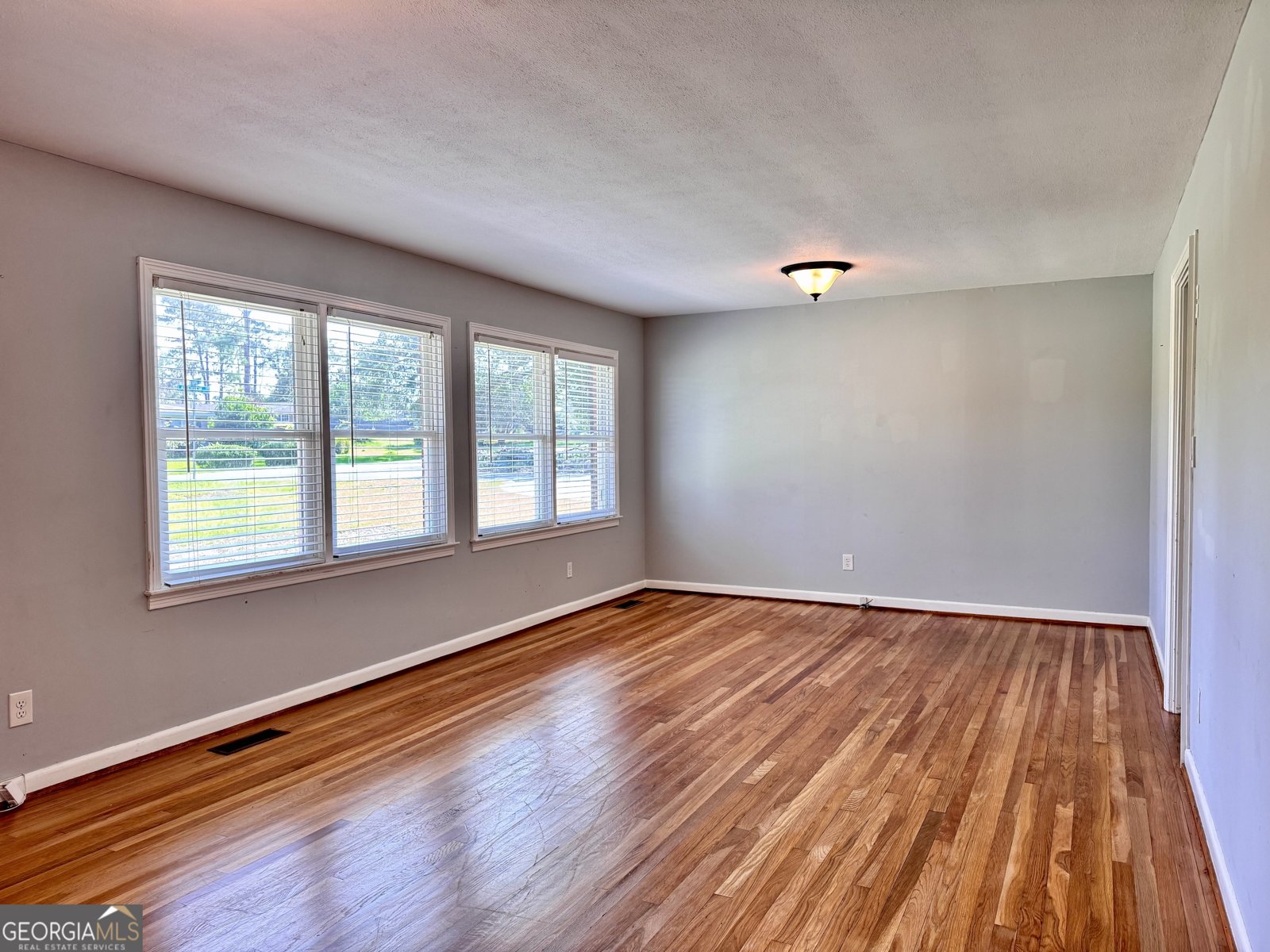 1201 Lakeview Drive Valdosta - 5