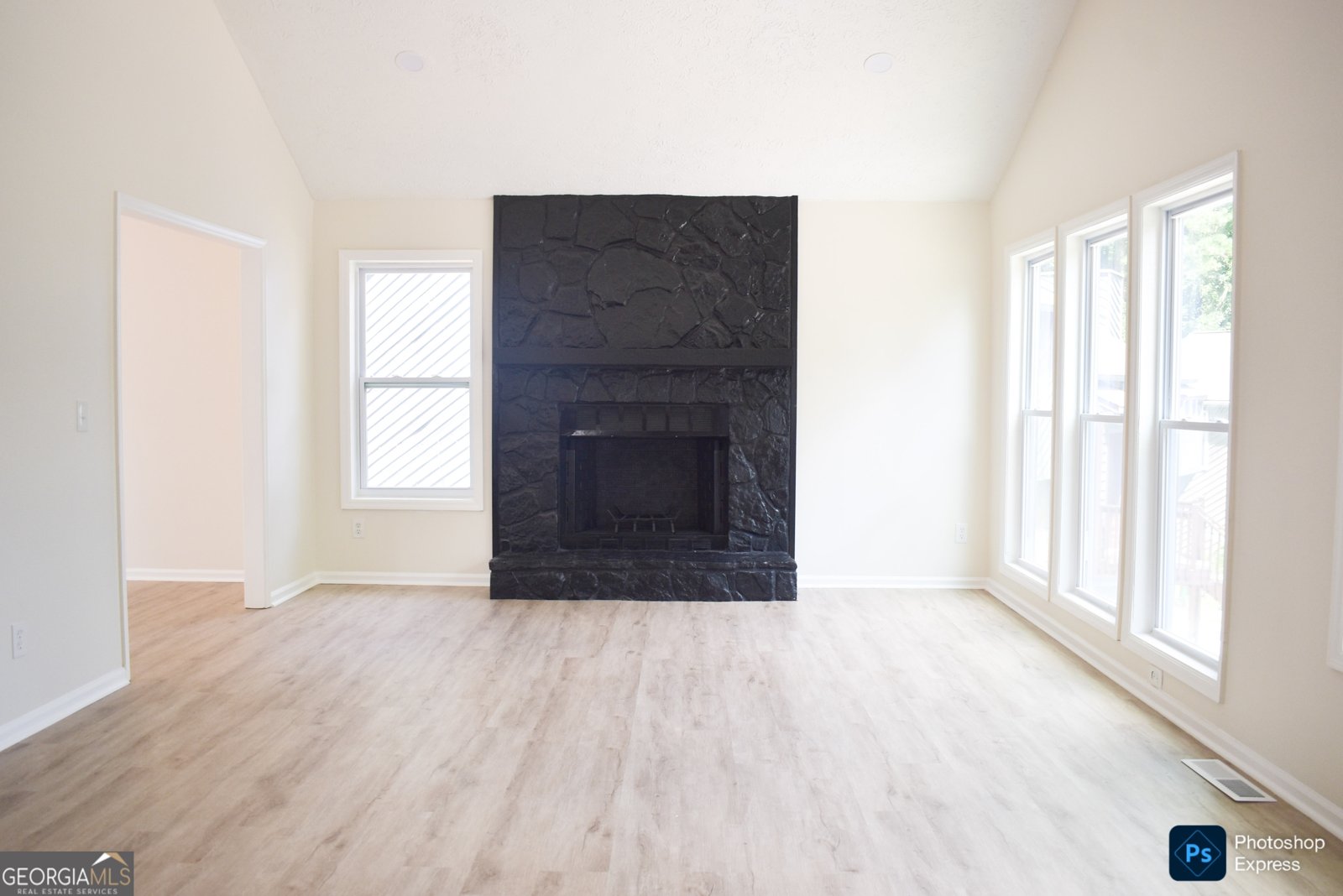 1026 cedar Forest Courts Stone Mountain - 3