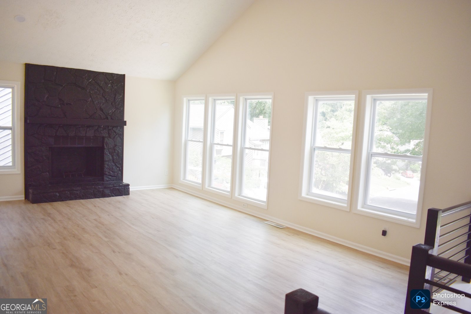 1026 cedar Forest Courts Stone Mountain - 4