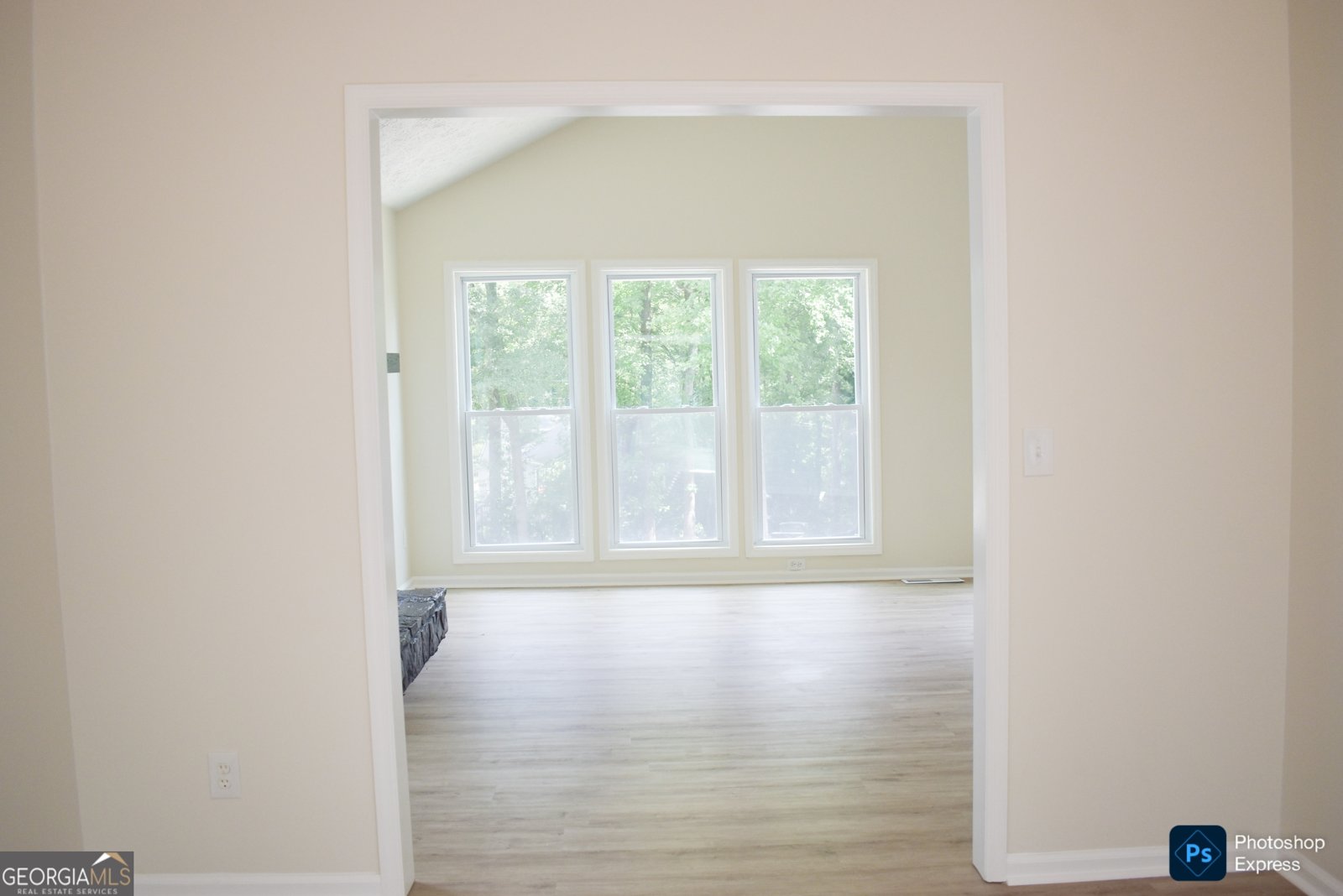 1026 cedar Forest Courts Stone Mountain - 6
