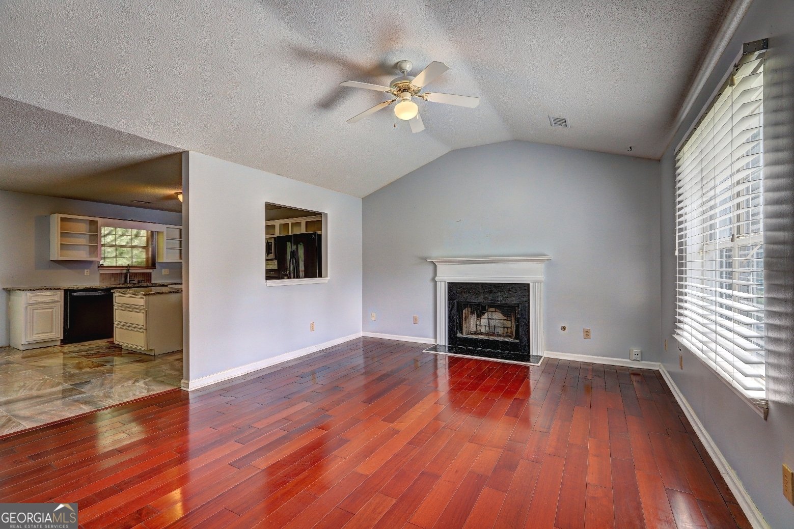 35 Hampton Oaks Drive Hampton - 2
