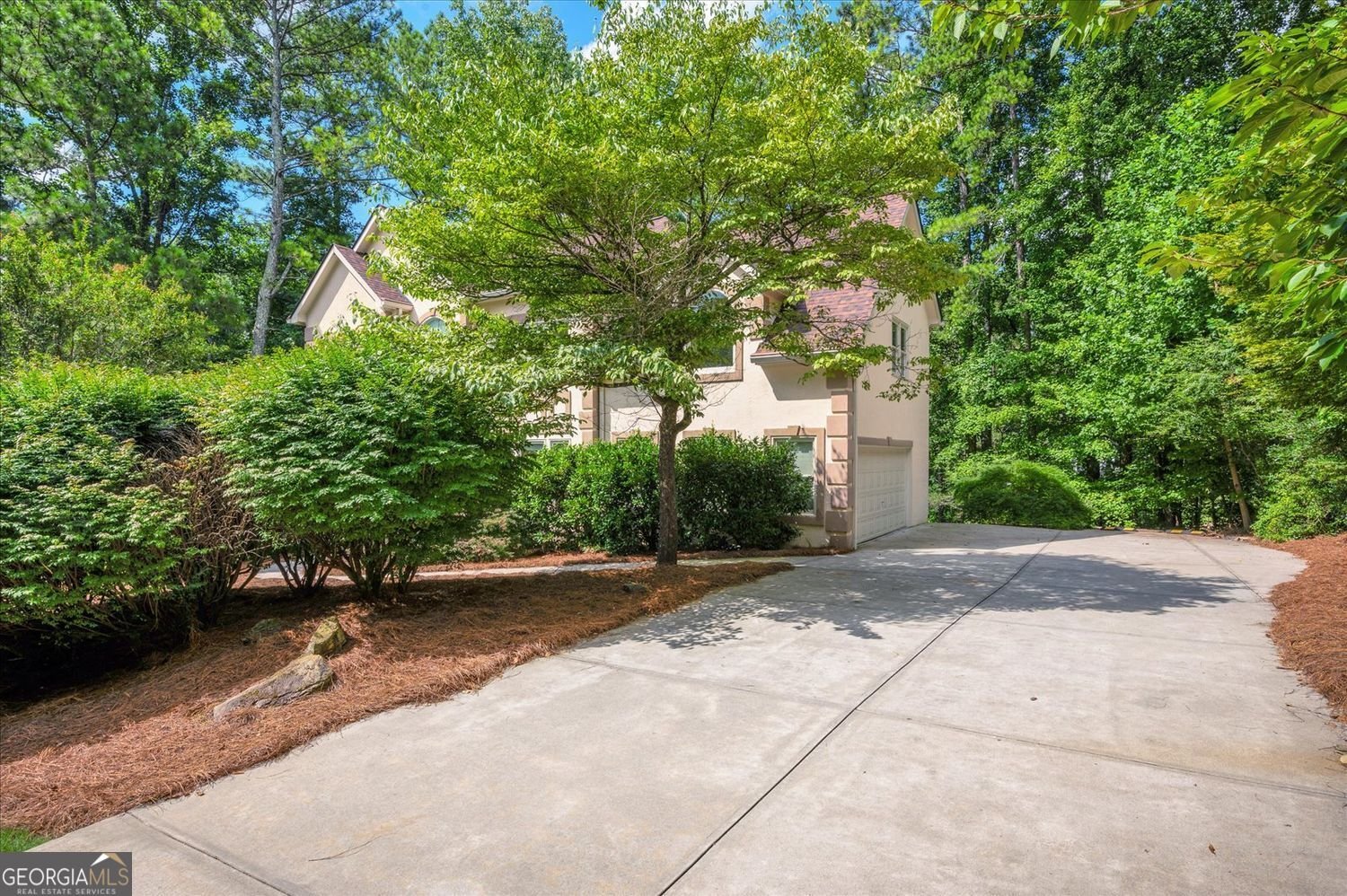 3333 Trails End Road Roswell - 3