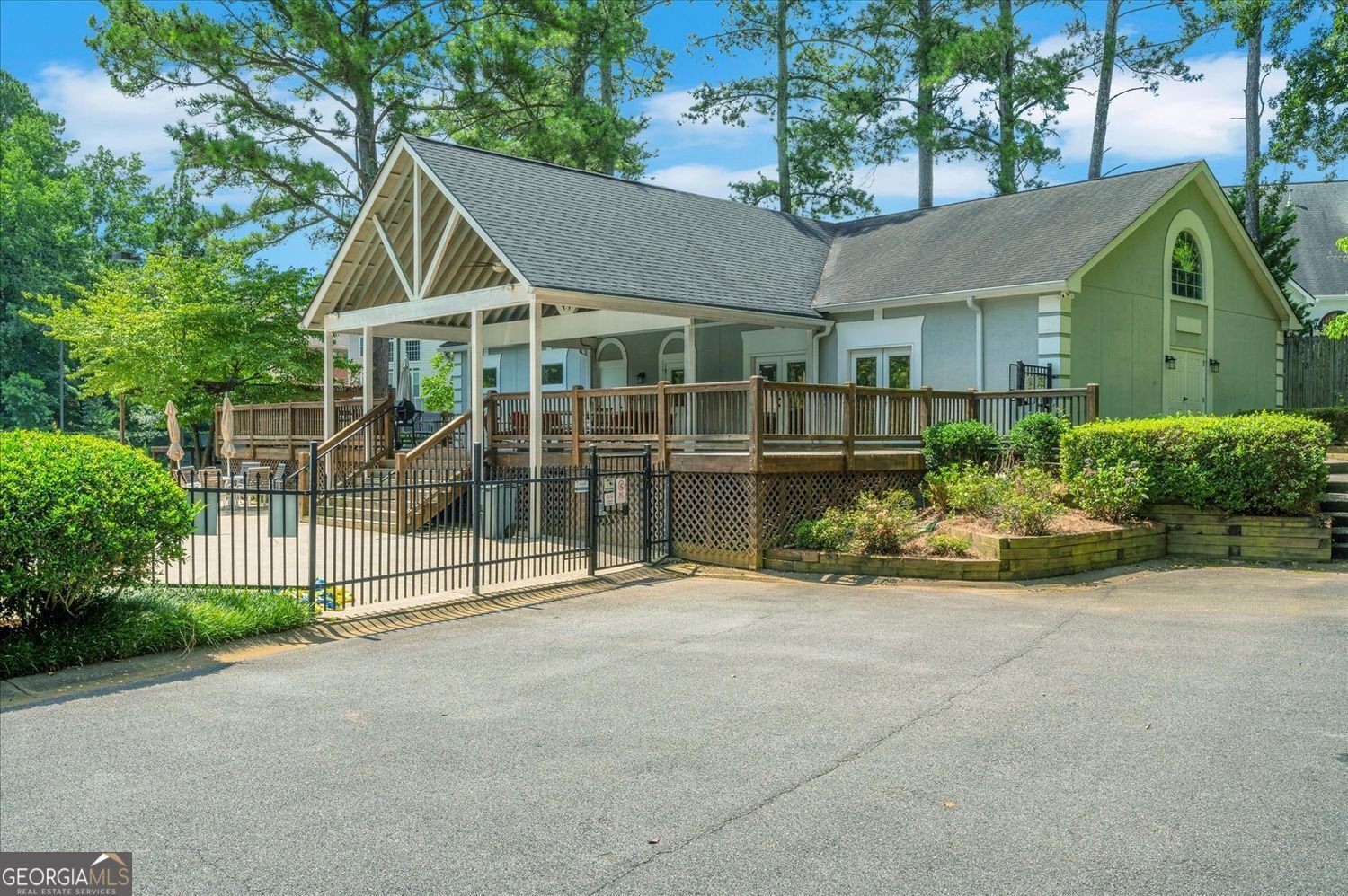 3333 Trails End Road Roswell - 55