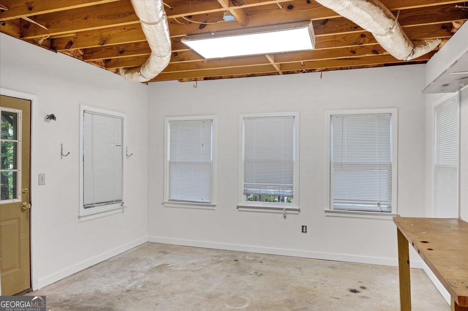 3333 Trails End Road Roswell - 59