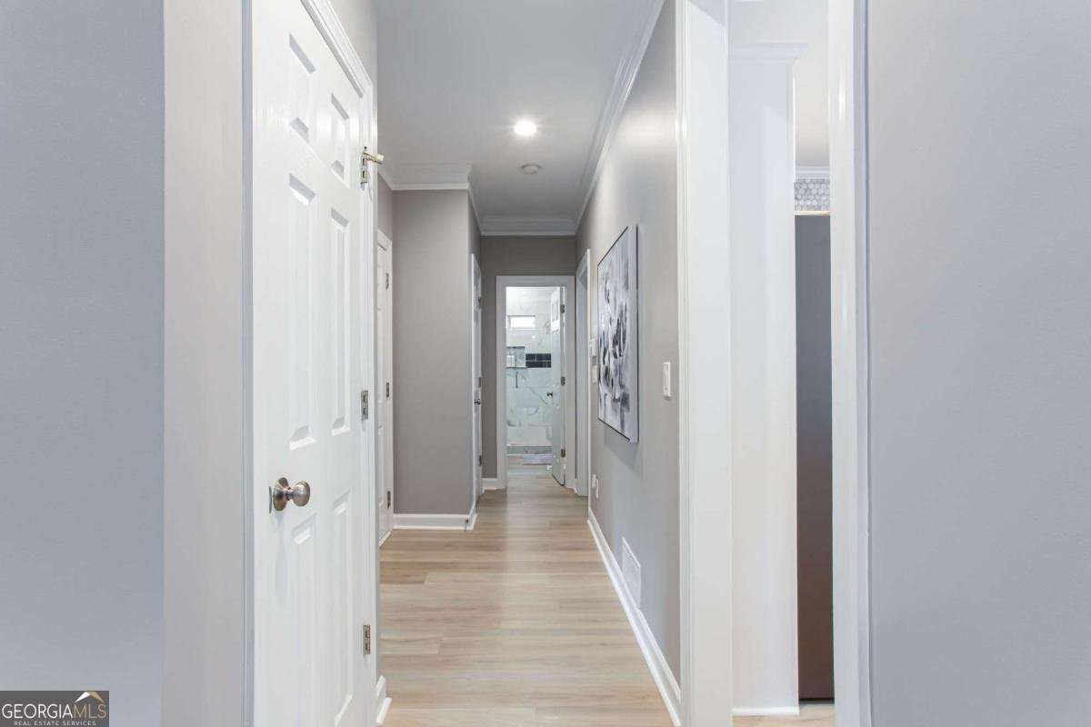 5123 Vinings Estates Way Mableton - 3