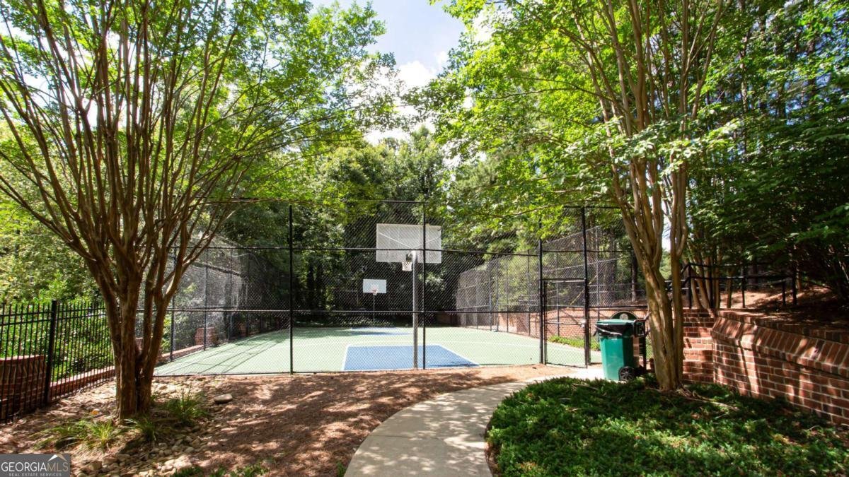 5123 Vinings Estates Way Mableton - 40