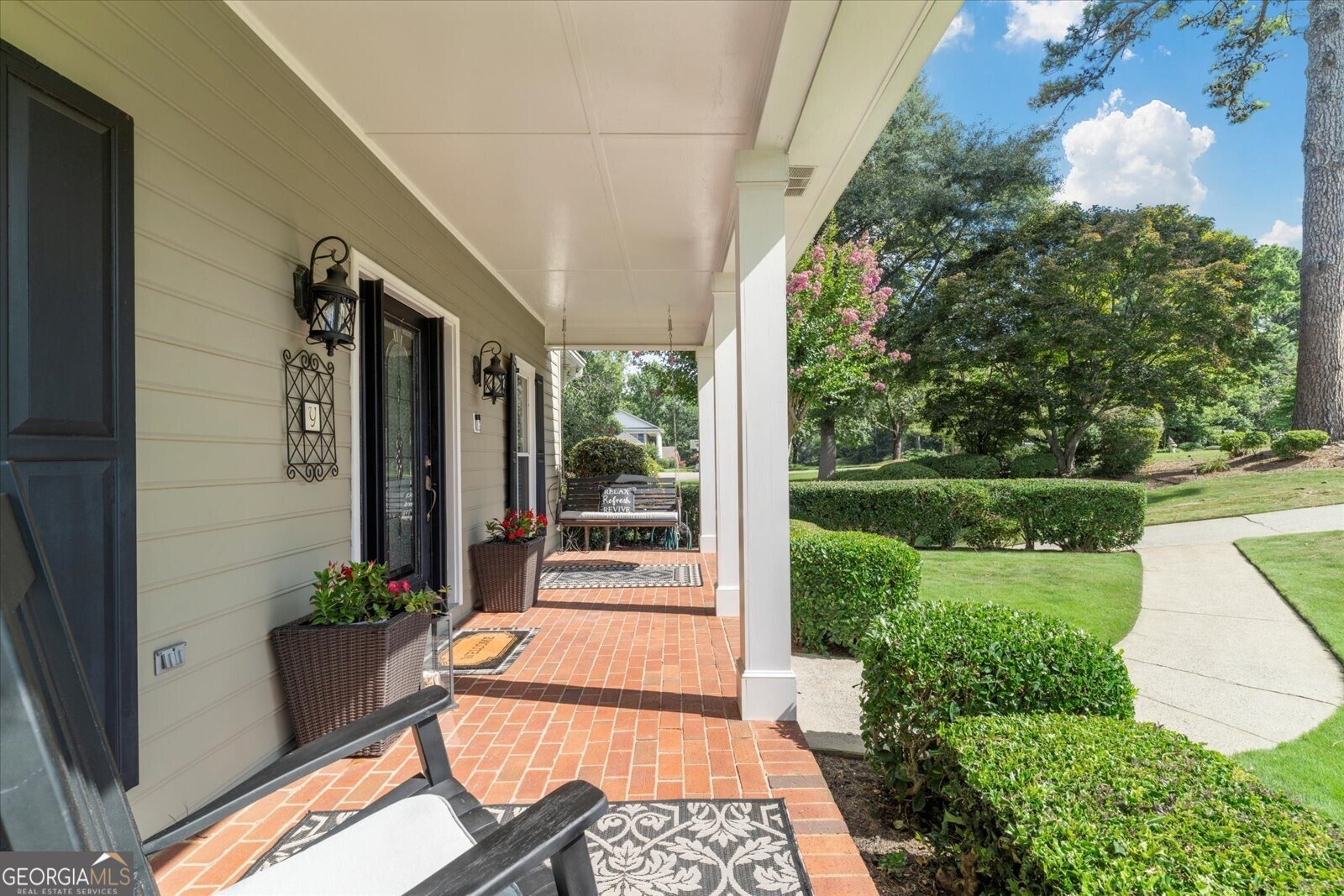 562 STILLWATERS Drive Marietta - 12