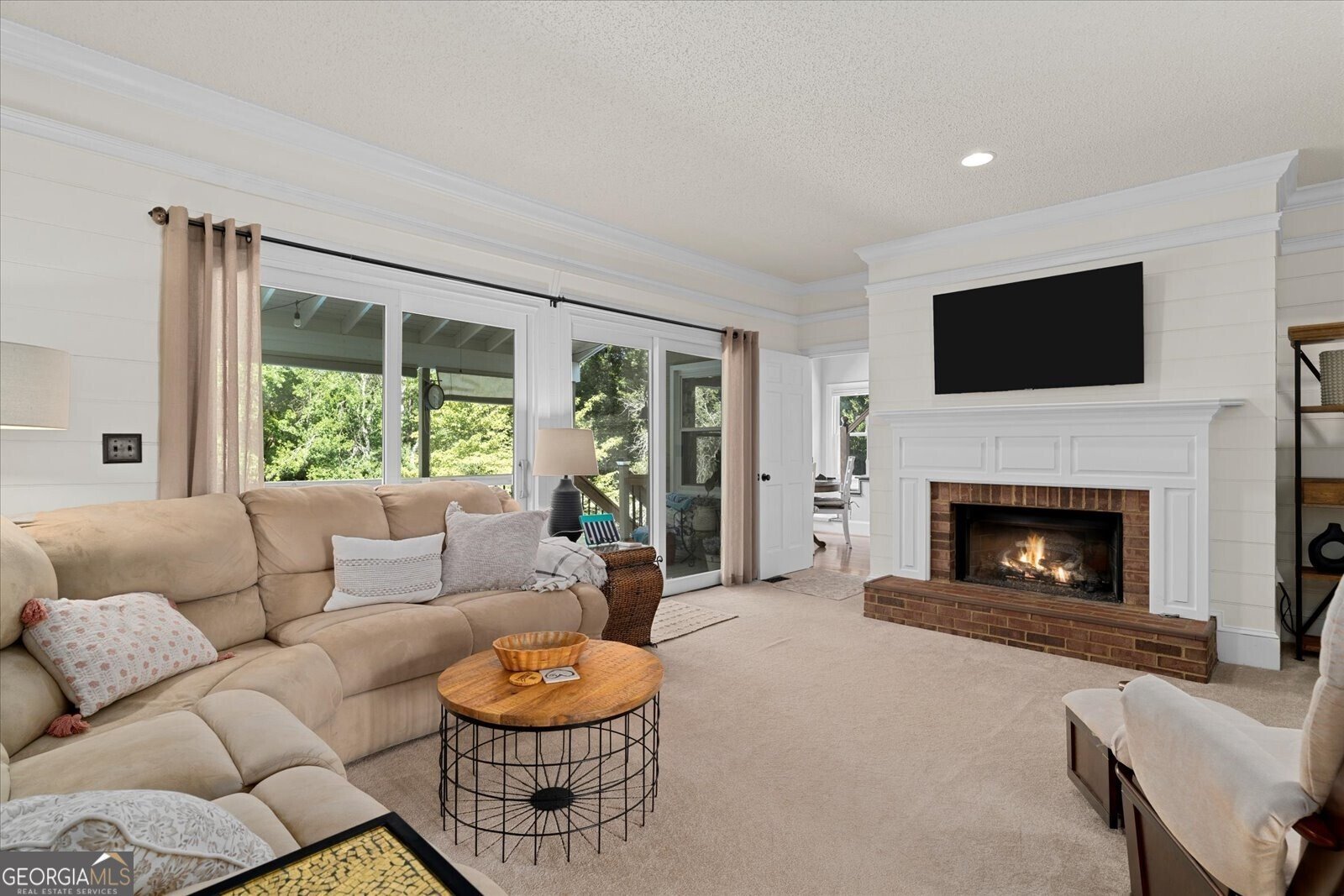 562 STILLWATERS Drive Marietta - 26