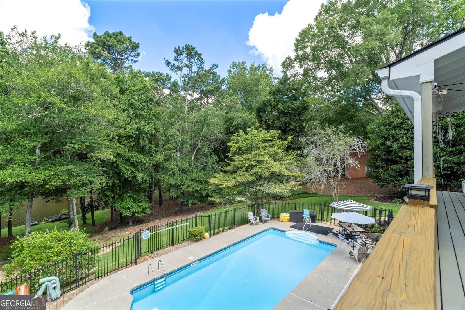 562 STILLWATERS Drive Marietta - 3
