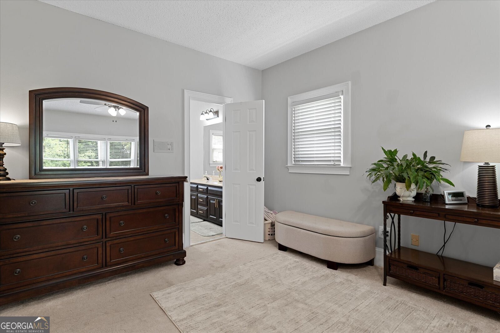 562 STILLWATERS Drive Marietta - 37