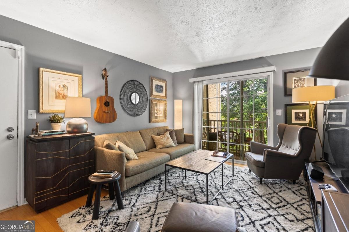 2955 Seven Pines Unit 202 Court Atlanta - 1