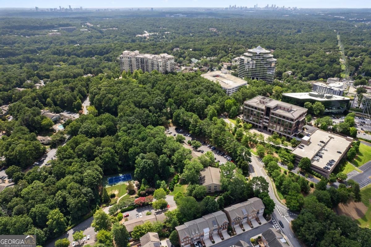 2955 Seven Pines Unit 202 Court Atlanta - 23