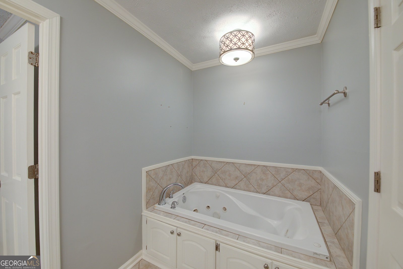 835 Lakeshore Drive Berkeley Lake - 31