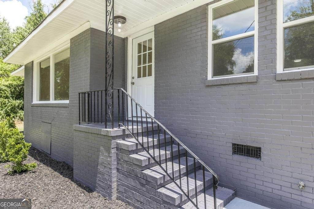 880 Winchester Circle Macon - 8
