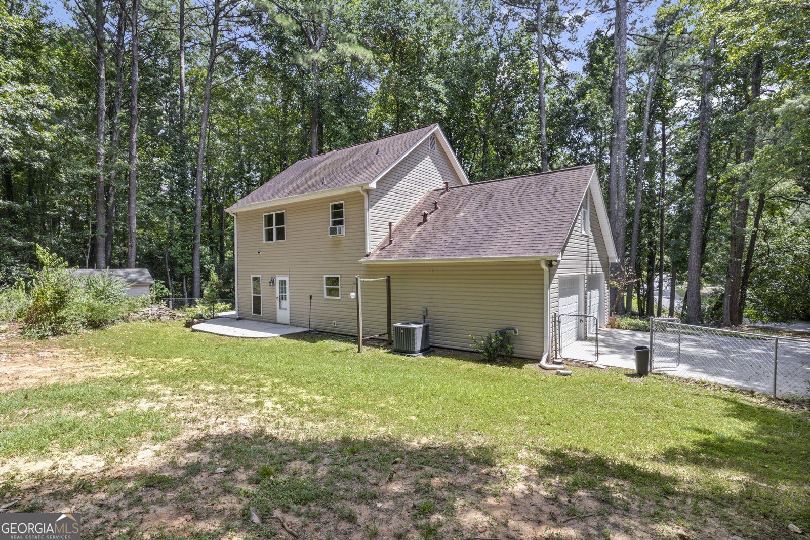 220 Oak Street Fayetteville - 28