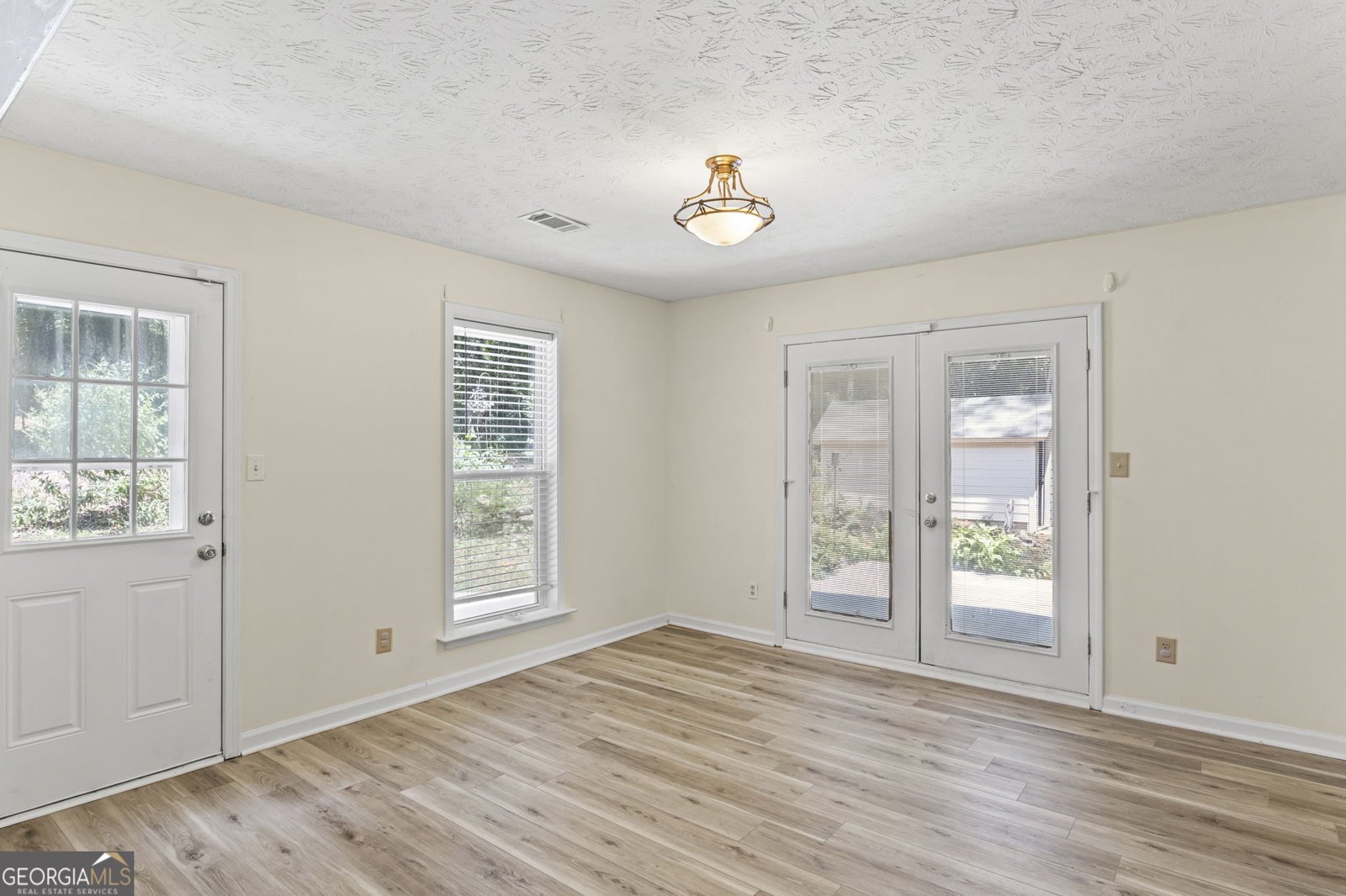 220 Oak Street Fayetteville - 7