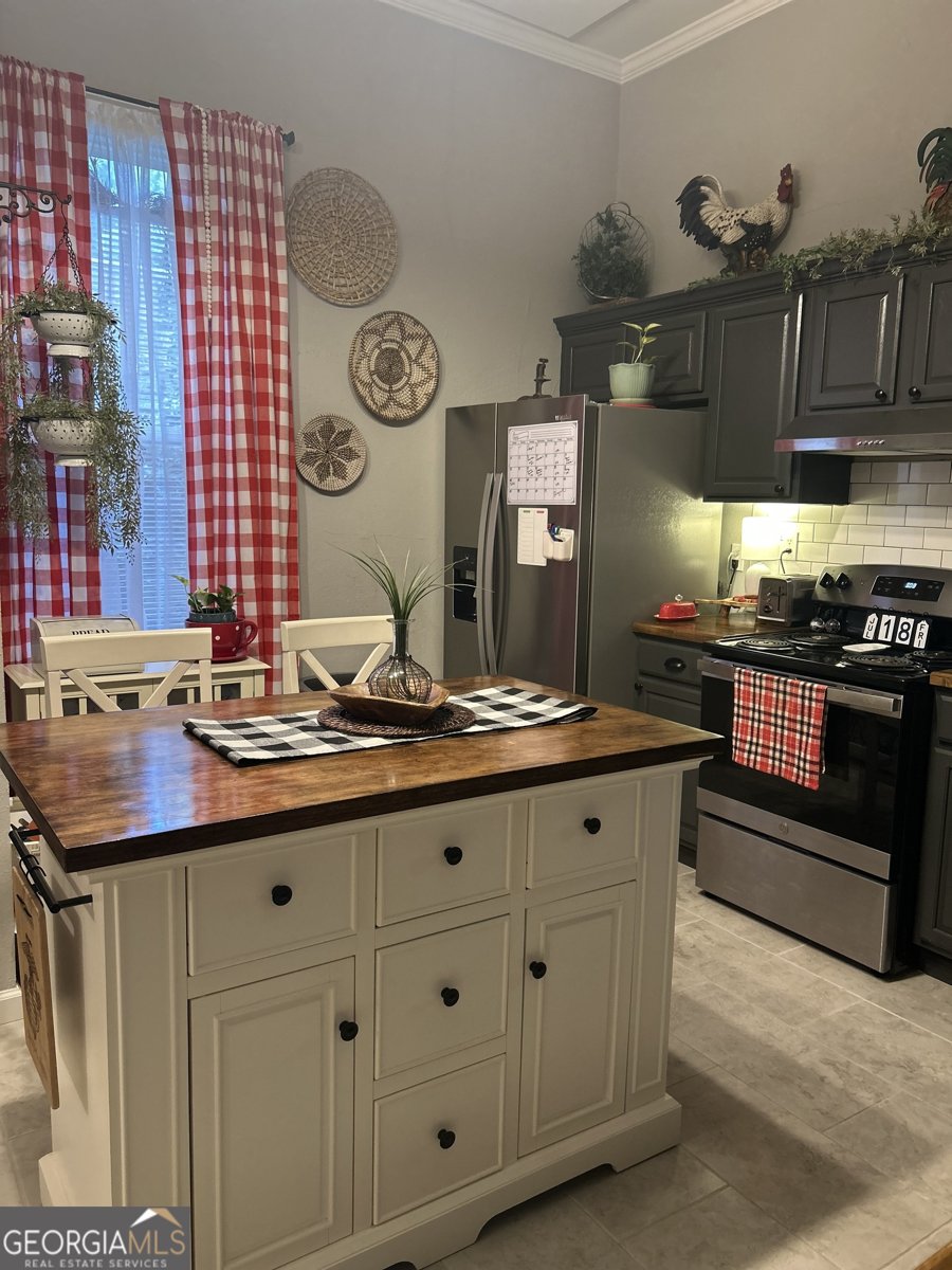 715 Greenwood Street Barnesville - 10
