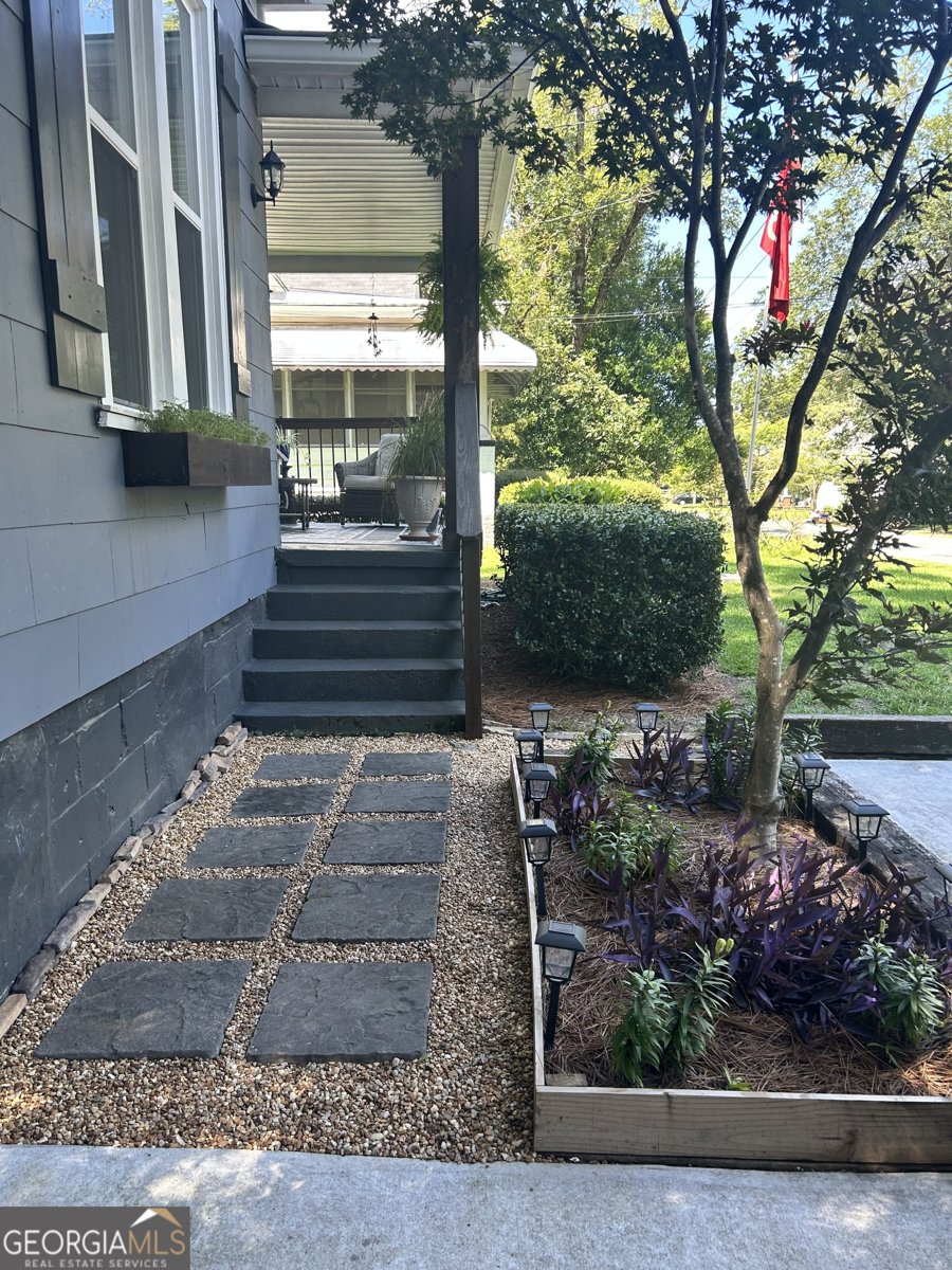 715 Greenwood Street Barnesville - 19