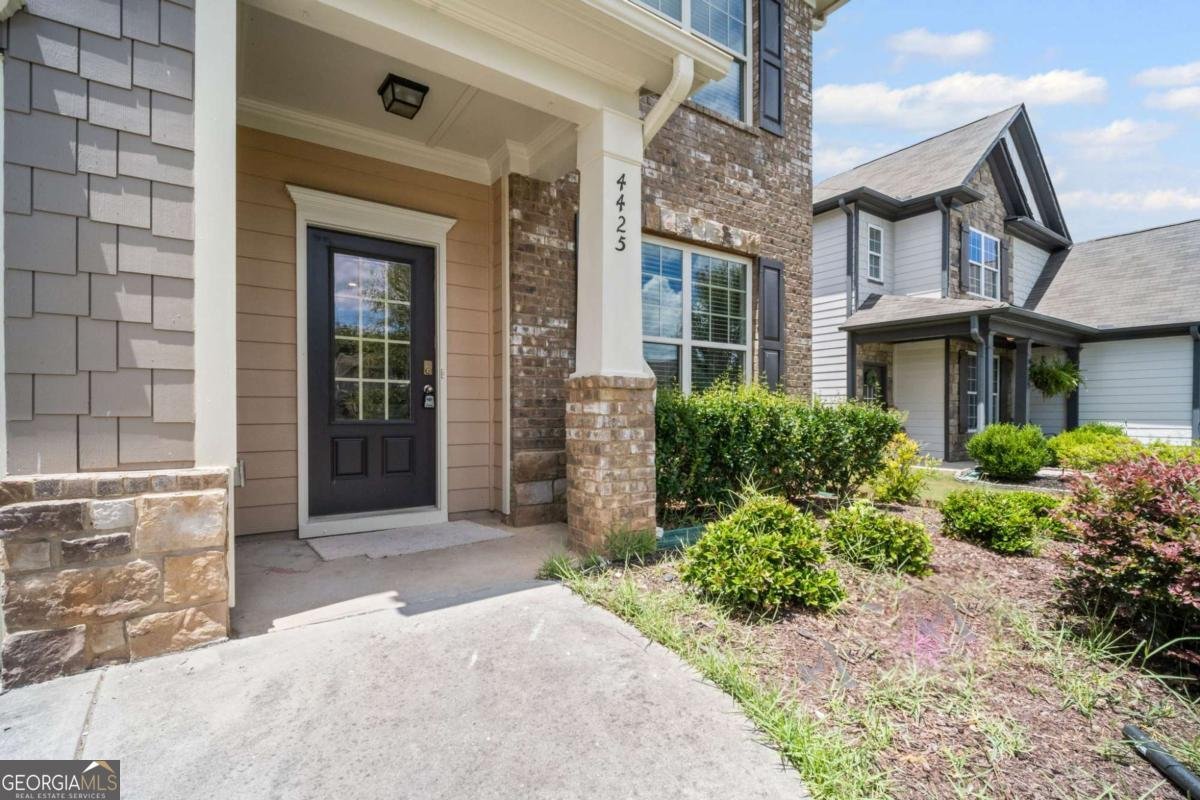 4425 Huron Drive Cumming - 4