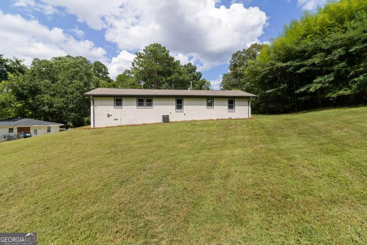 407 Blackberry Lane Lindale - 26