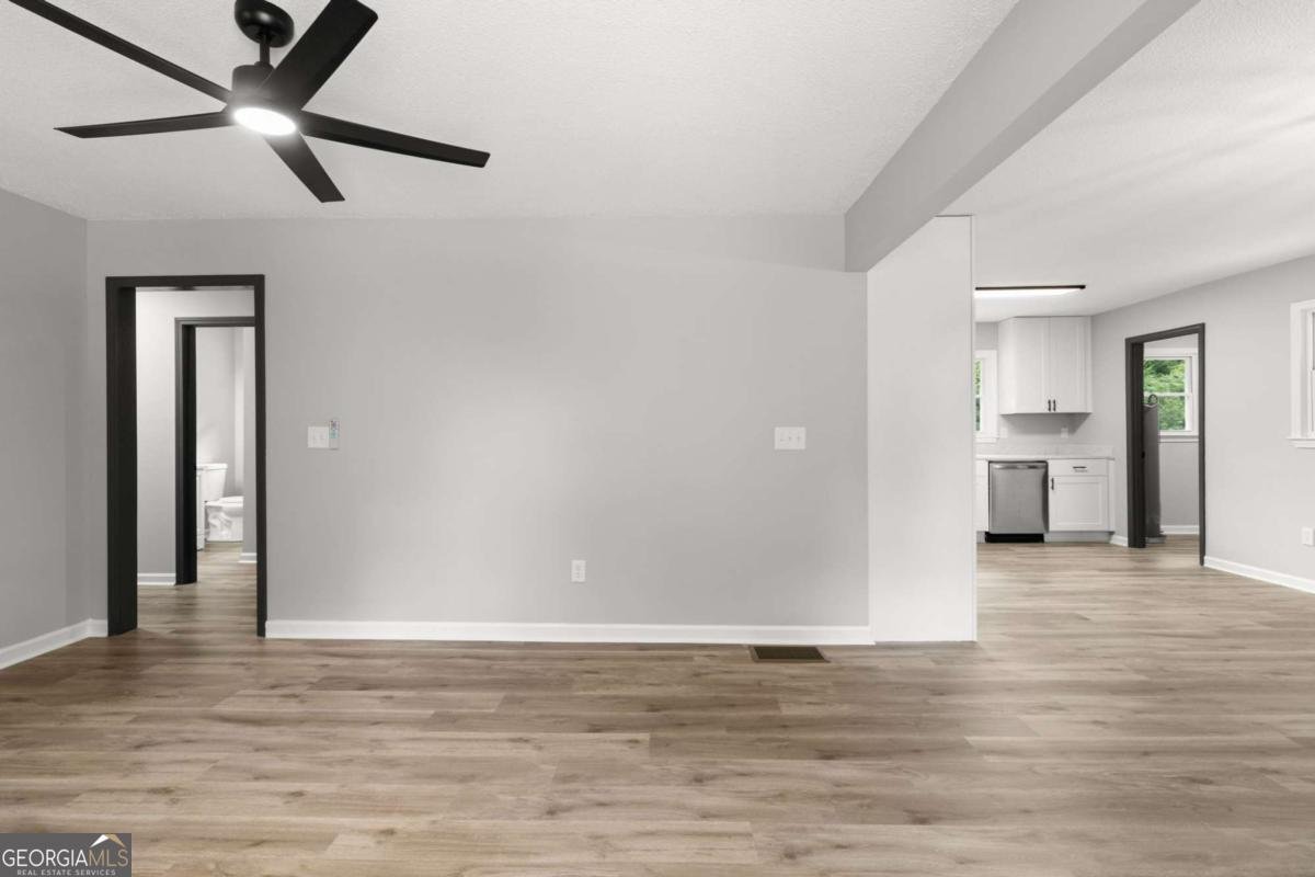 407 Blackberry Lane Lindale - 6