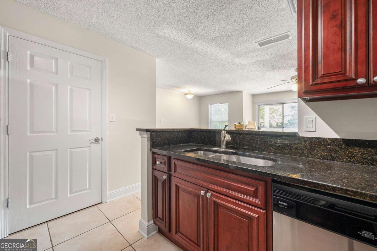 1203 Santa Fe Parkway Atlanta - 7