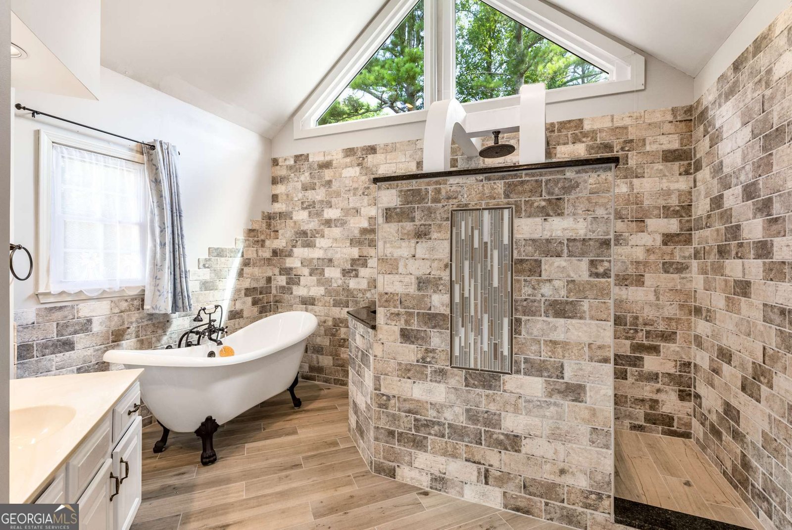 401 Sarah lawrenceville - 25