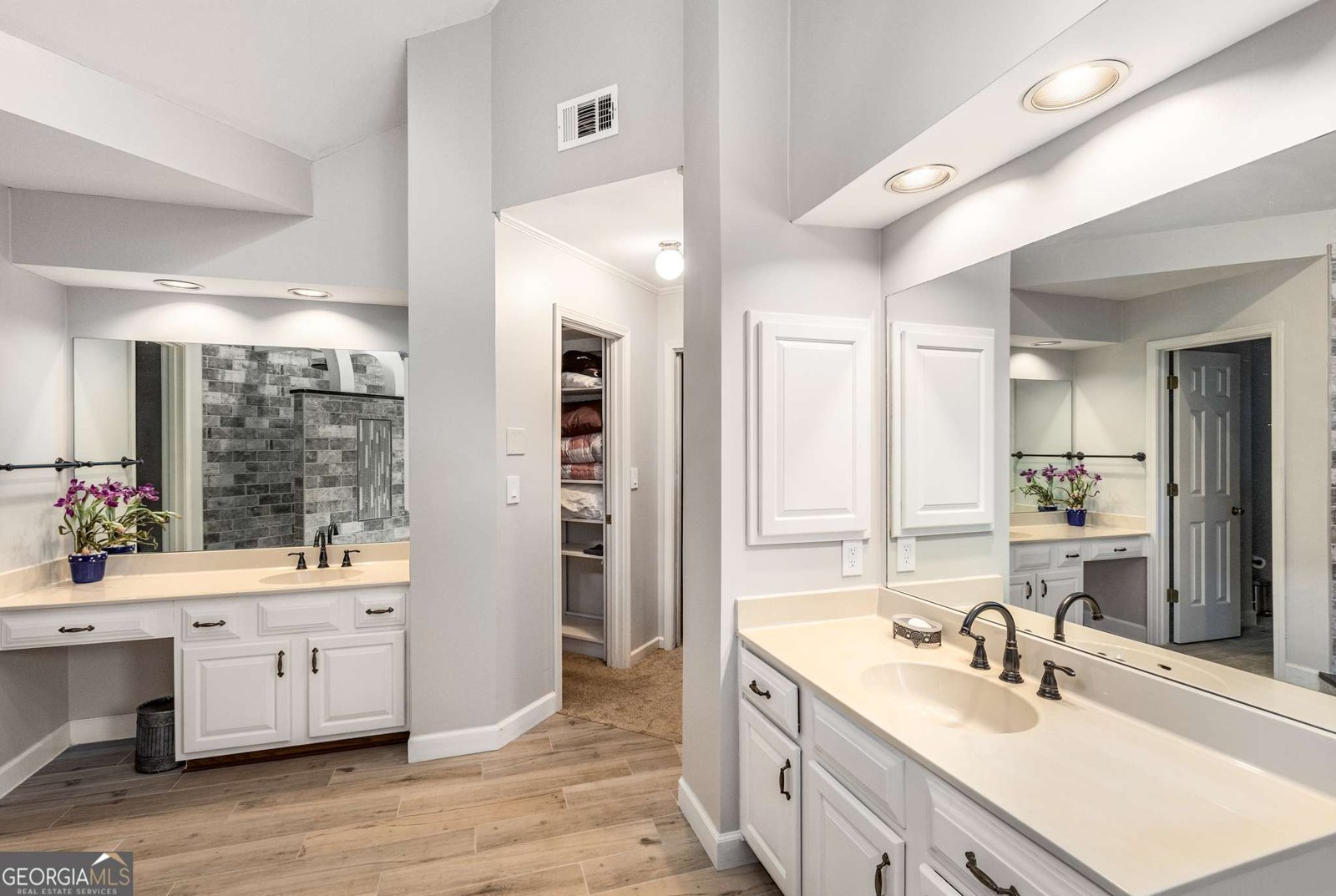401 Sarah lawrenceville - 26