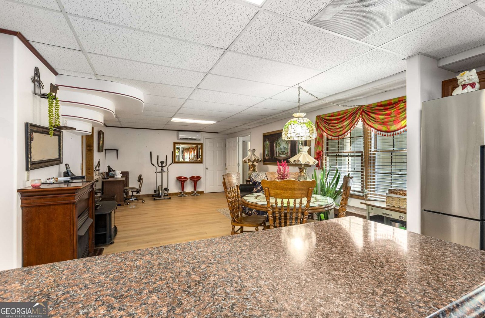 401 Sarah lawrenceville - 48