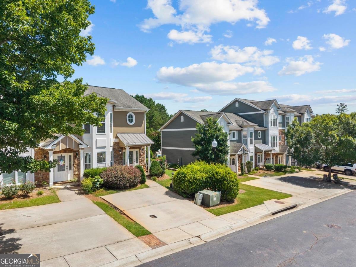 1091 Redbud Street Greensboro - 2