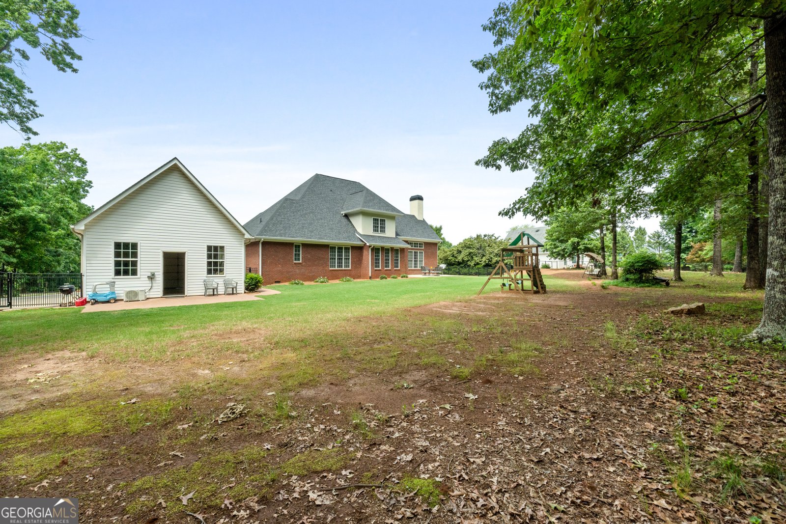 121 Cambridge Drive Griffin - 42