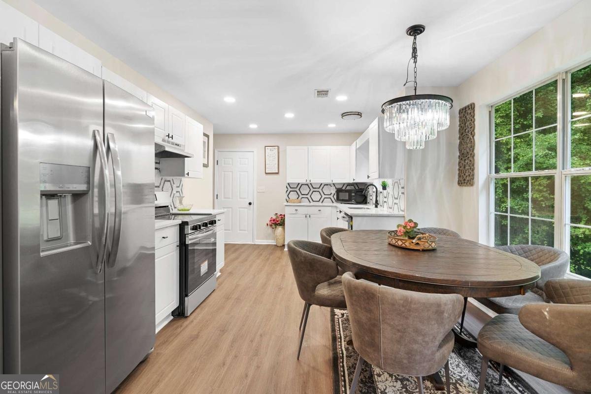 890 Stonebridge Crescent Lithonia - 11