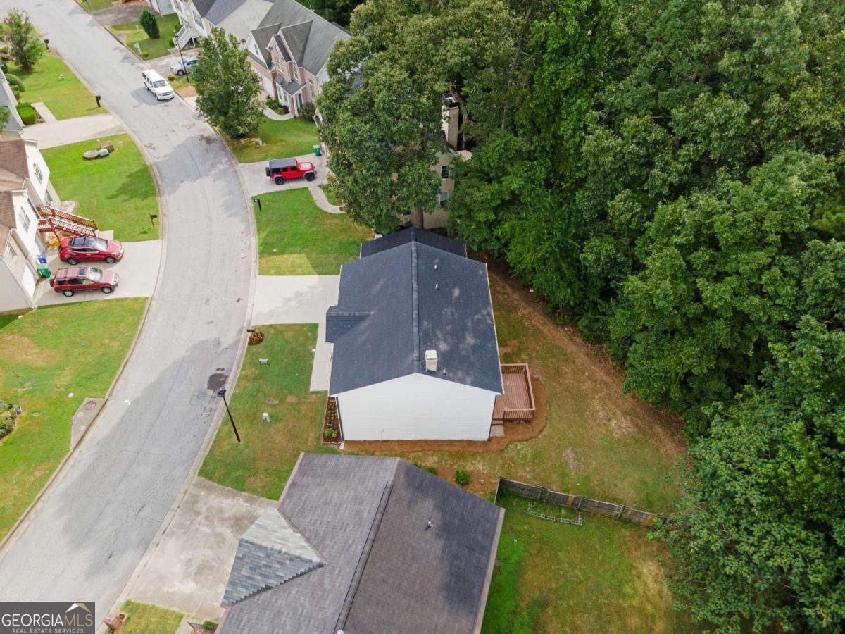 890 Stonebridge Crescent Lithonia - 3