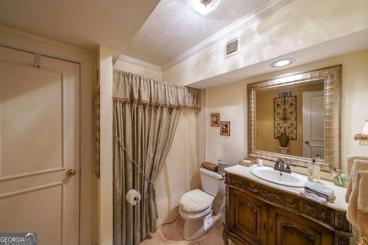 3648 Peachtree Road Atlanta - 2