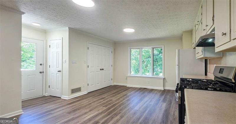 1451 BELMONT Avenue Smyrna - 10