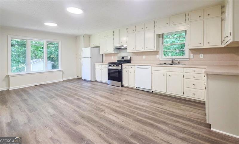 1451 BELMONT Avenue Smyrna - 9