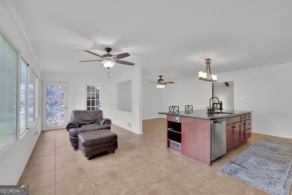 602 Beverly Way Way Woodstock - 14