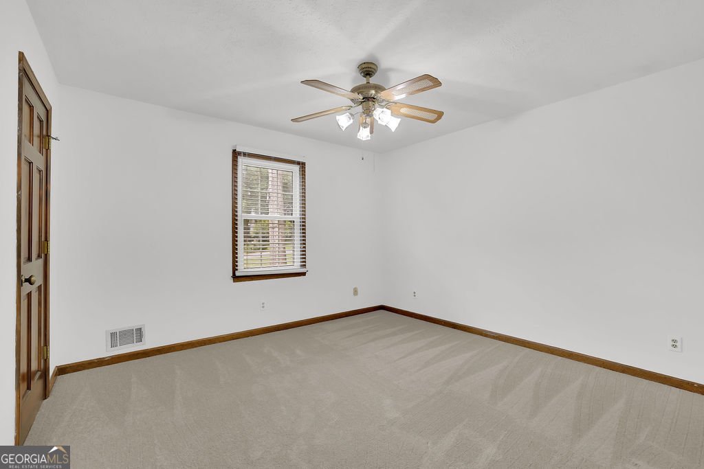 602 Beverly Way Way Woodstock - 24