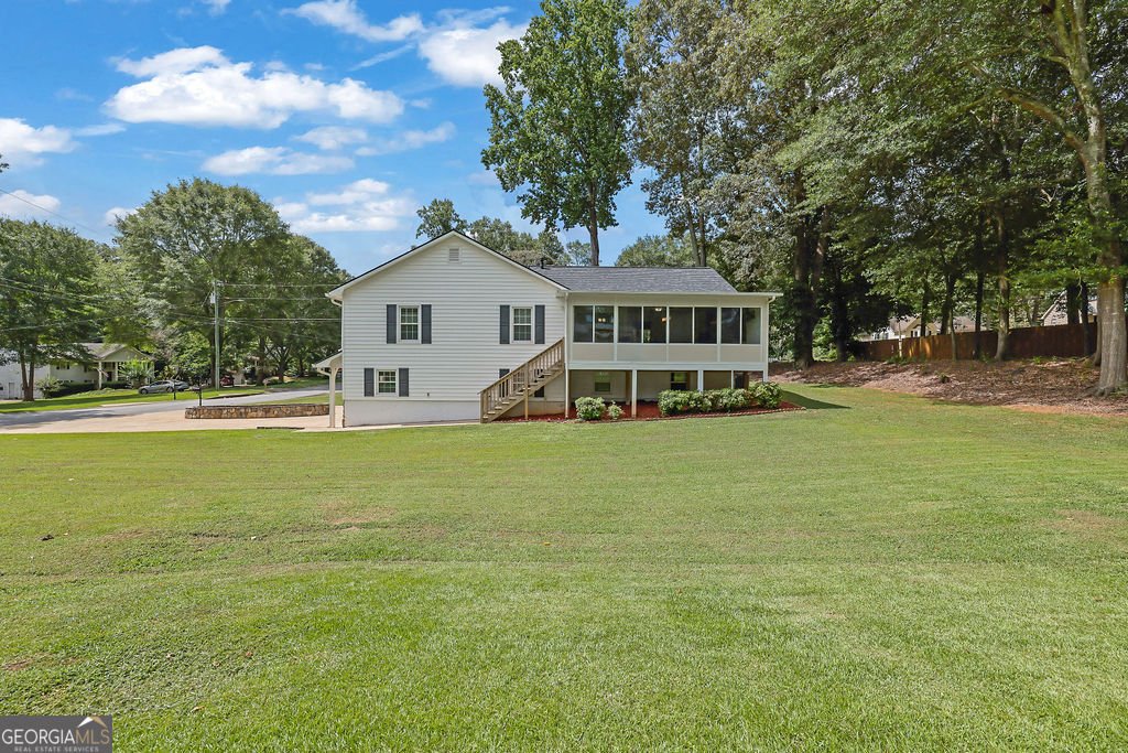602 Beverly Way Way Woodstock - 32