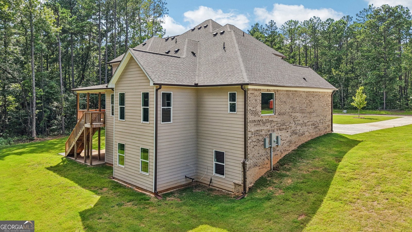 8033 Whitestone Boulevard Douglasville - 54