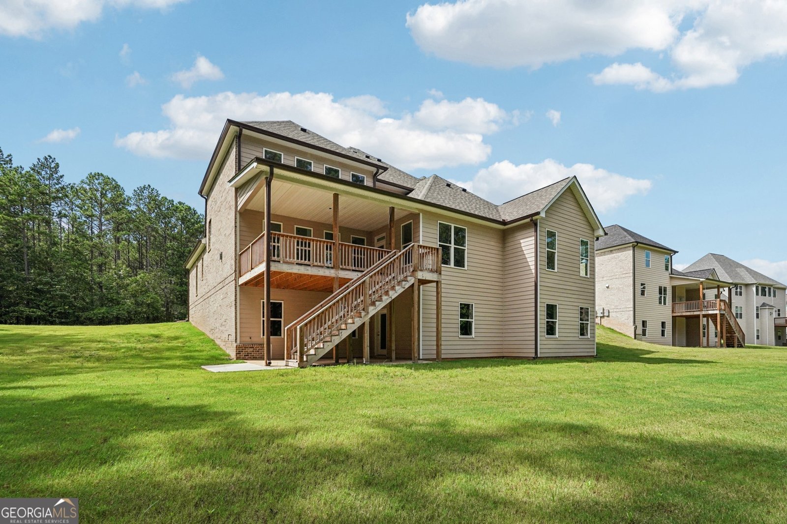 8033 Whitestone Boulevard Douglasville - 66