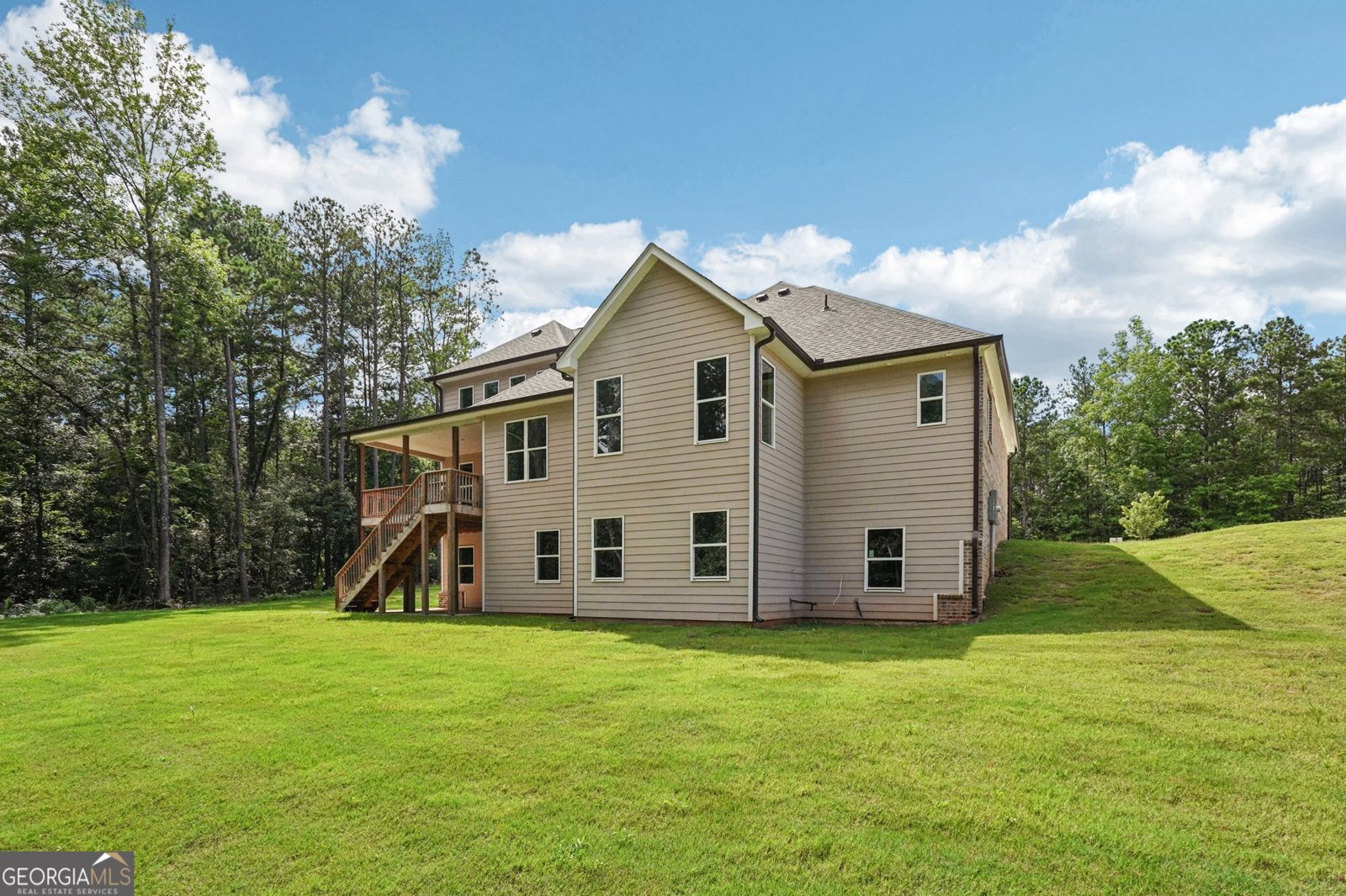 8033 Whitestone Boulevard Douglasville - 69