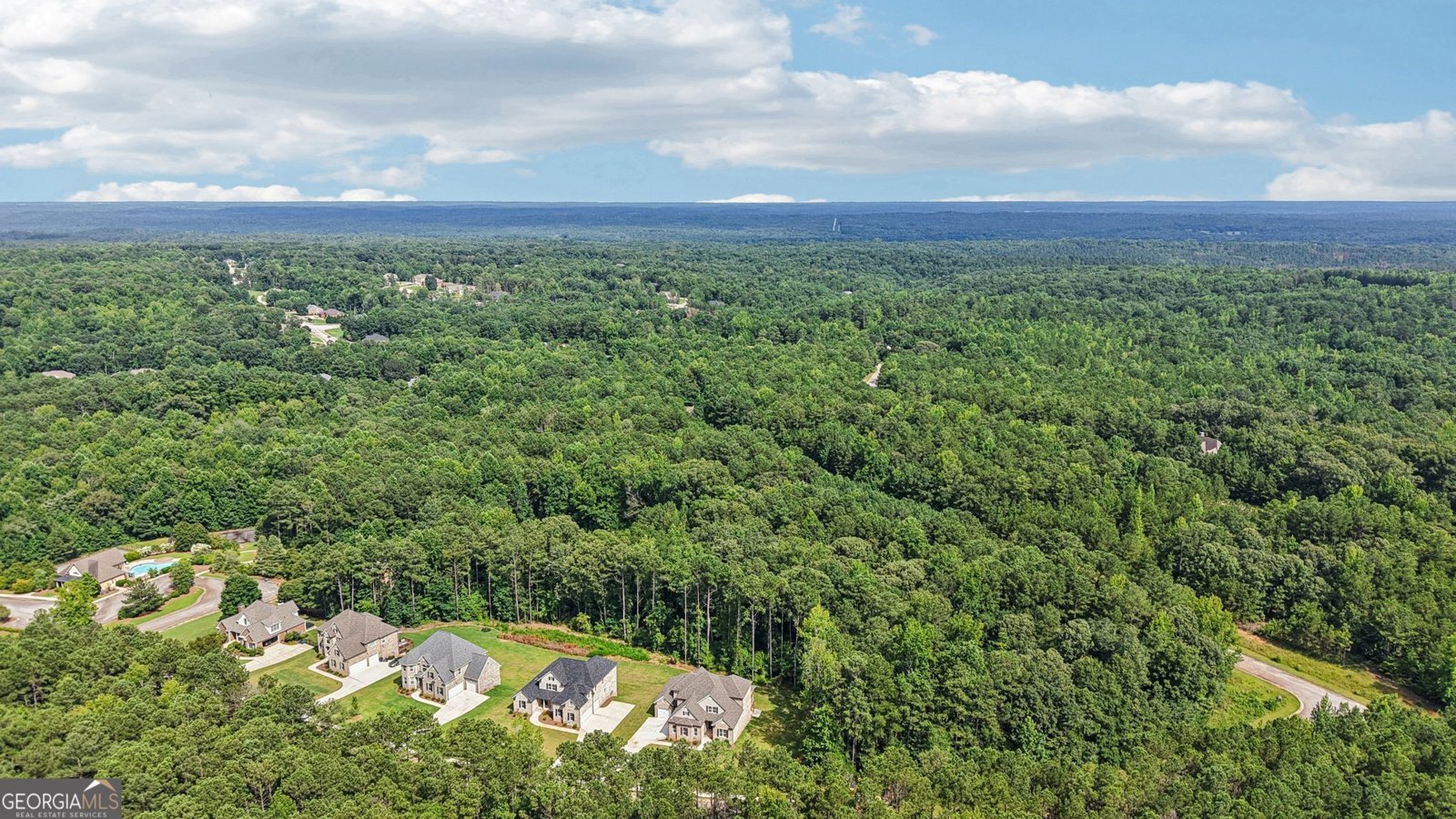 8033 Whitestone Boulevard Douglasville - 77