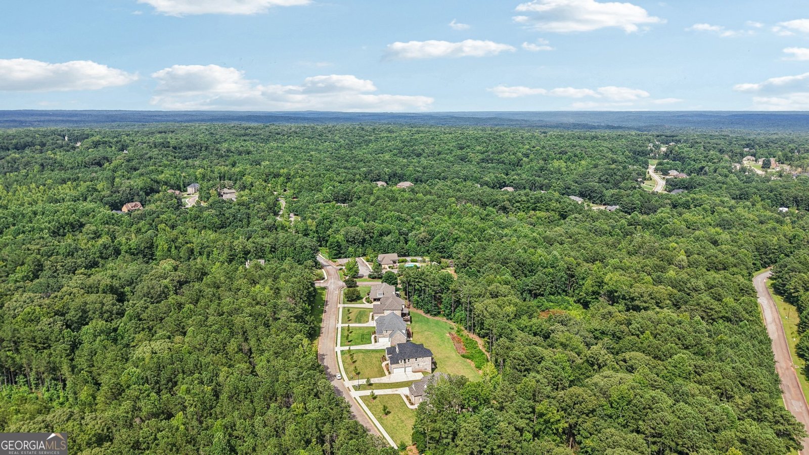 8033 Whitestone Boulevard Douglasville - 79