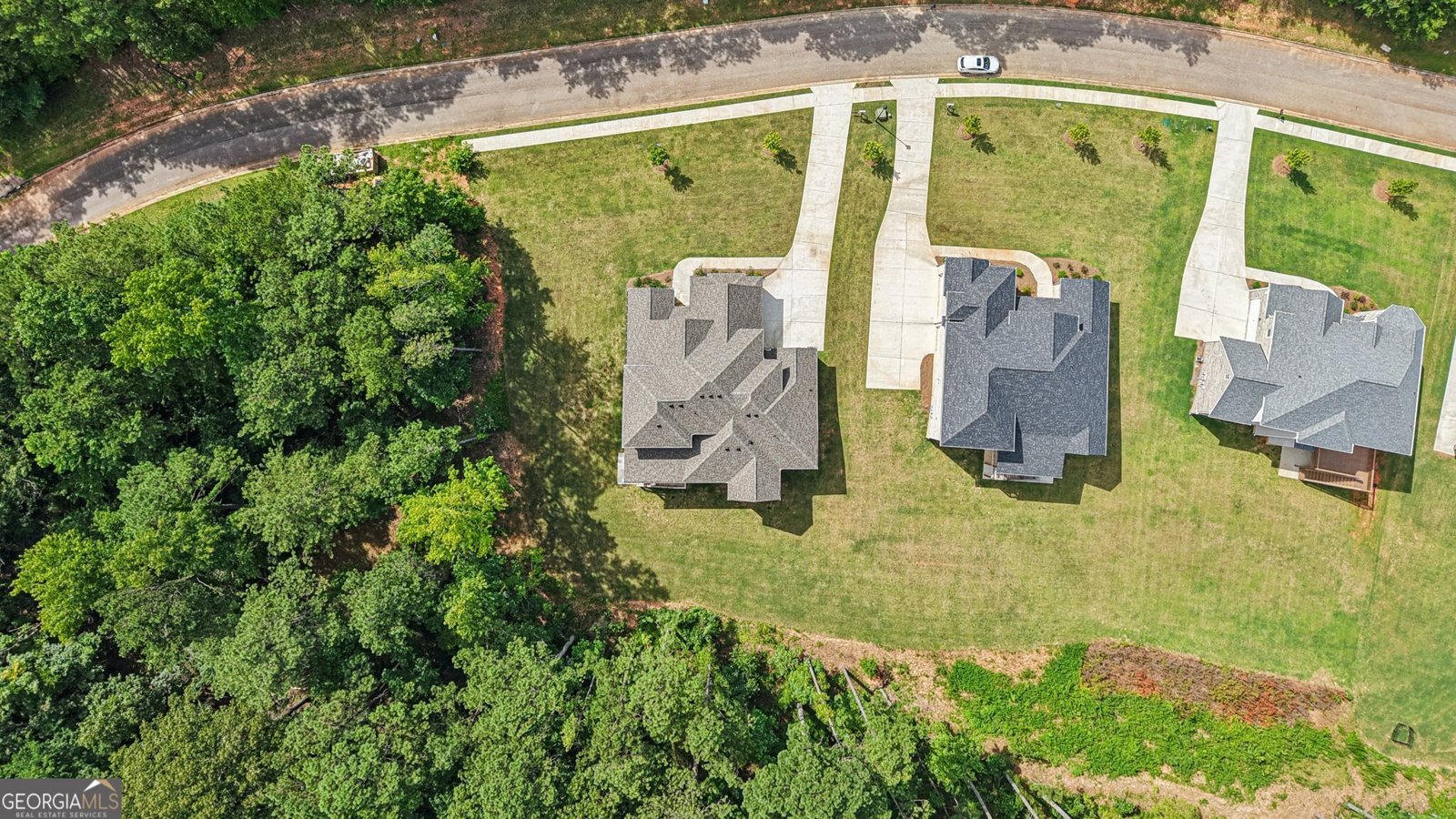 8033 Whitestone Boulevard Douglasville - 85